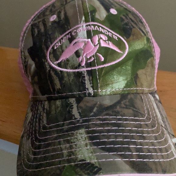 Pink and Camo Duck Commander trucker hat - youth - Picture 2 of 9
